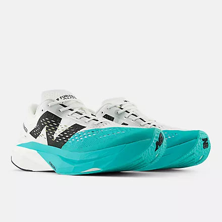 New Balance - Women's FuelCell SuperComp Pacer 2 - Gone Running
