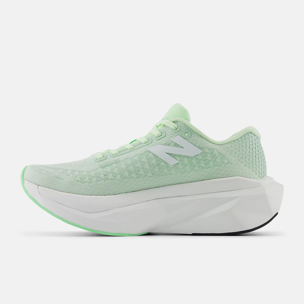 New Balance - Women's FuelCell SuperComp Trainer v3