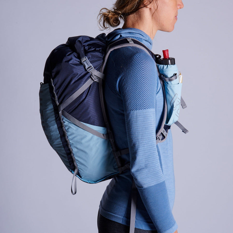 Ultimate Direction FastpackHer 20L Backpack - Women's - Hike & Camp